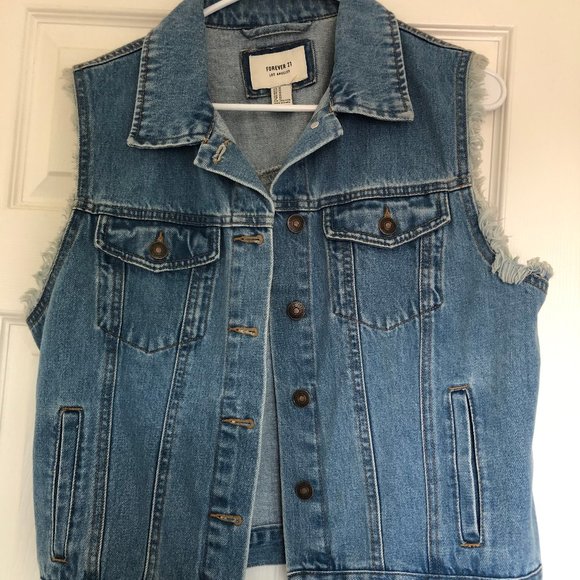 sleeveless denim jacket forever 21